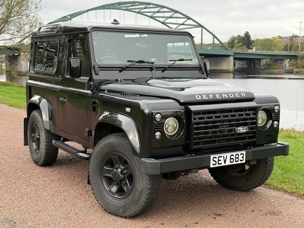 Used Land Rover Defender 2014 for sale - 76280103: Photo 1