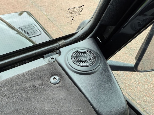 Used Land Rover Defender 2014 for sale - 76280103: Photo 25