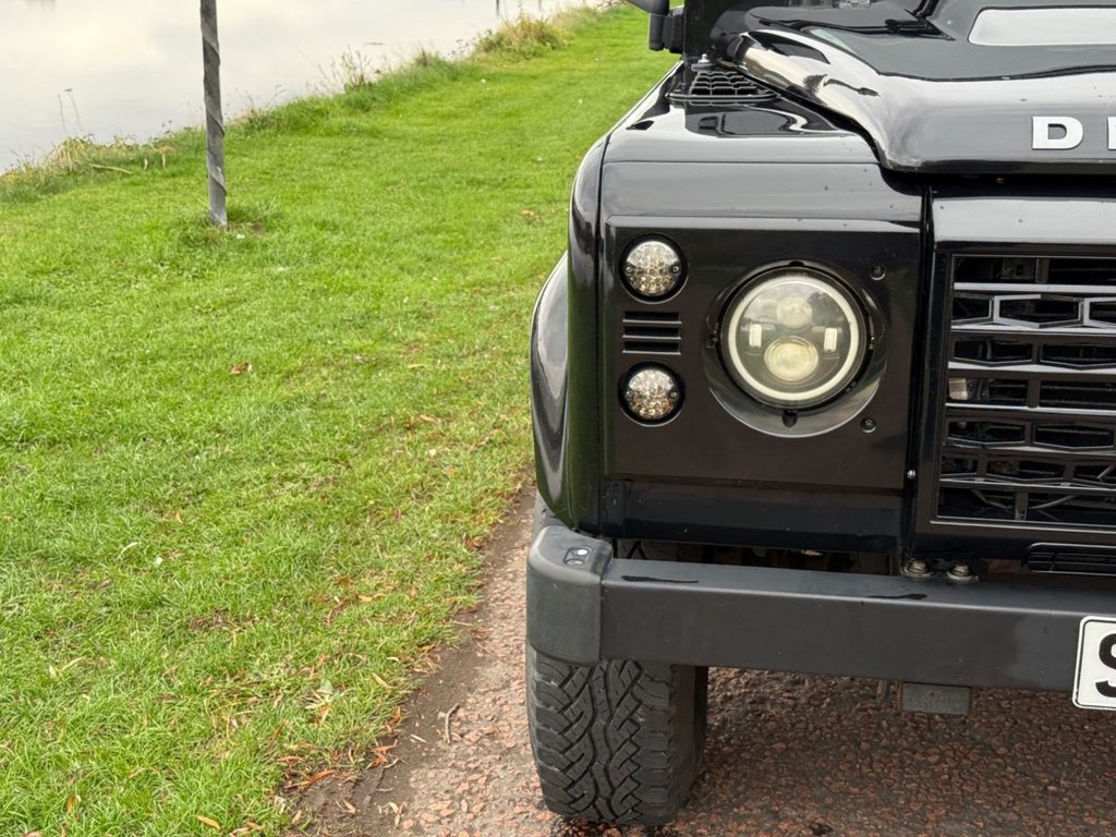 Used Land Rover Defender 2014 for sale - 76280103: Photo 30