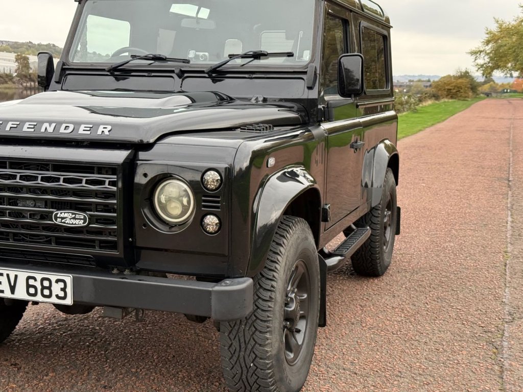 Used Land Rover Defender 2014 for sale - 76280103: Photo 32