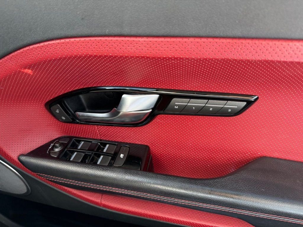 Used Land Rover Range Rover Evoque 2011 for sale - 76509416: Photo 24