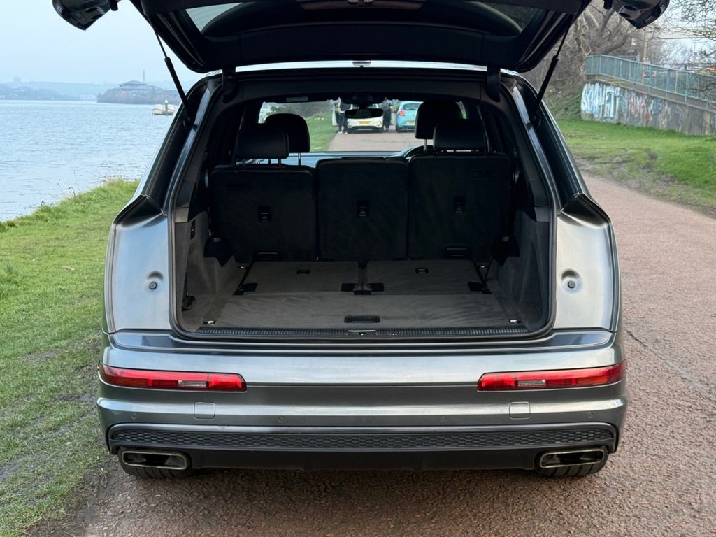 Used Audi Q7 2016 for sale - 77765602: Photo 6