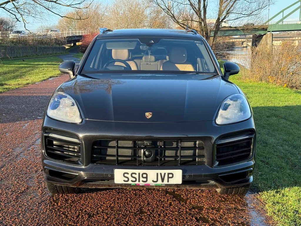 Used Porsche Cayenne 2019 for sale - 76900902: Photo 3