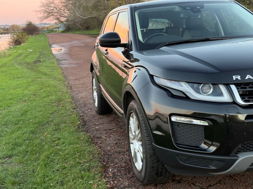 Used Land Rover Range Rover Evoque 2018 for sale - 76665473: Photo 31