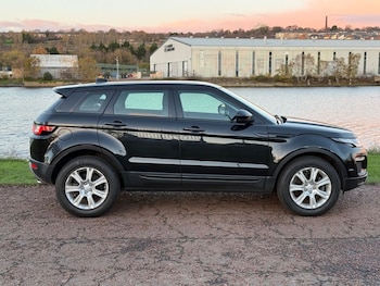 Used Land Rover Range Rover Evoque 2018 for sale - 76665473: Photo