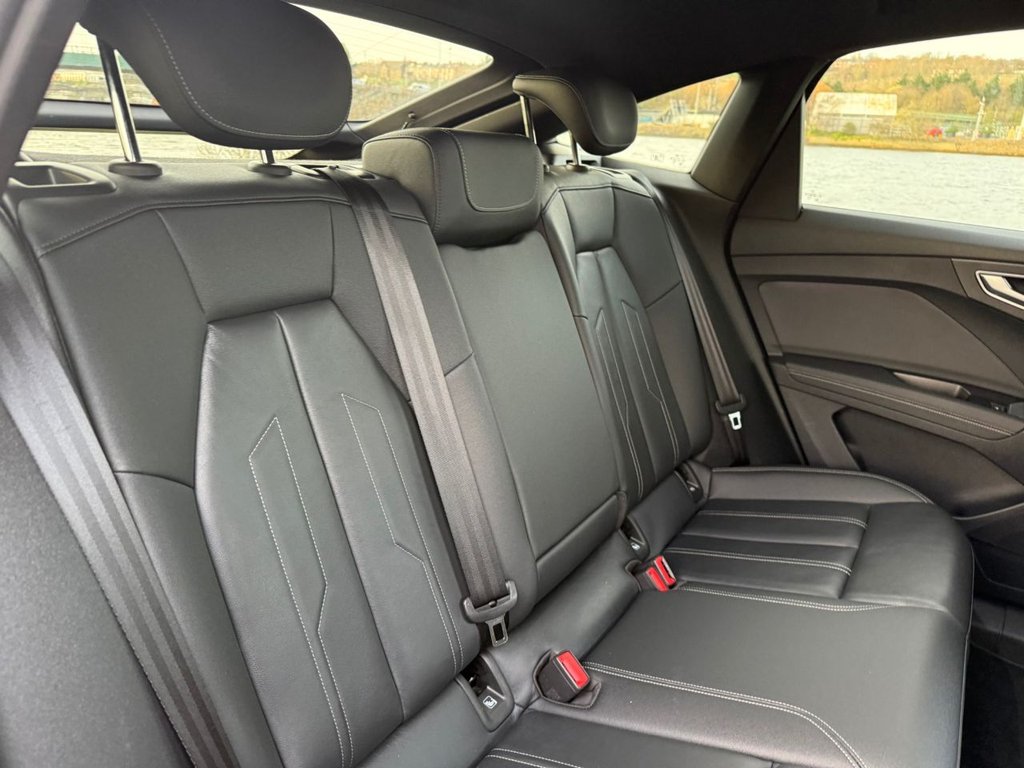 Used Audi Q4 e-tron 2023 for sale - 77952531: Photo 12