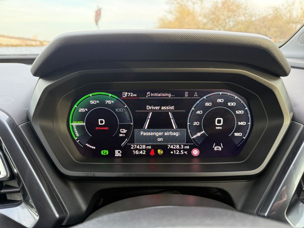 Used Audi Q4 e-tron 2023 for sale - 77952531: Photo 15