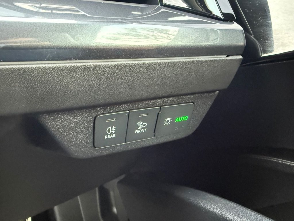 Used Audi Q4 e-tron 2023 for sale - 77952531: Photo 24