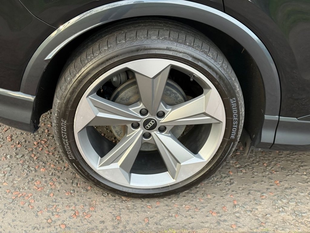 Used Audi Q4 e-tron 2023 for sale - 77952531: Photo 7