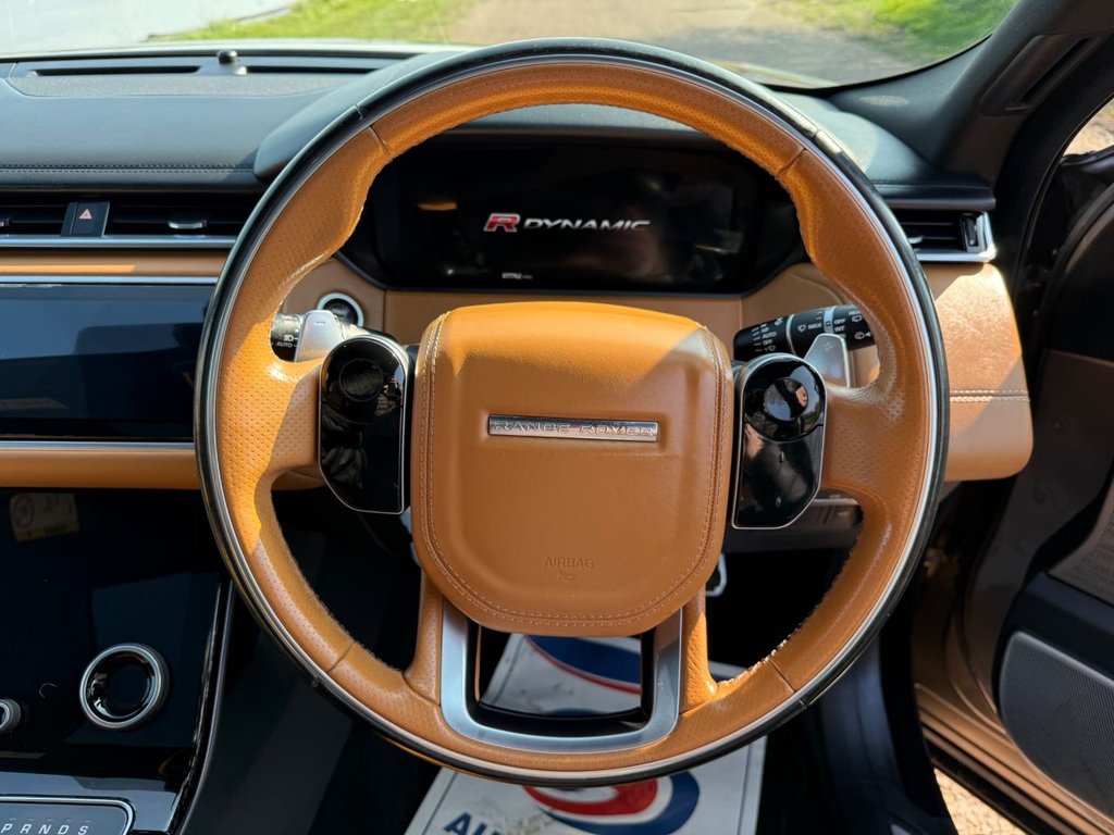 Used Land Rover Range Rover Velar 2017 for sale - 77990833: Photo 14