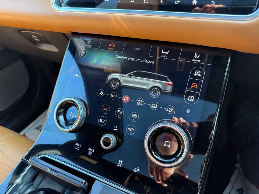 Used Land Rover Range Rover Velar 2017 for sale - 77990833: Photo 18