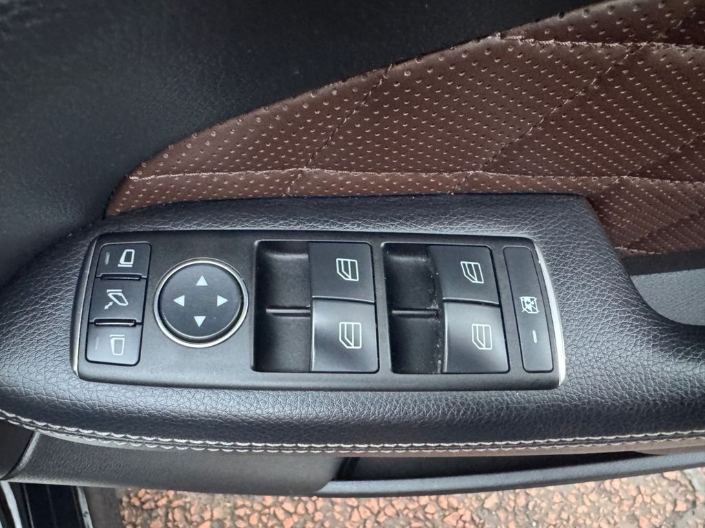 Used Mercedes-Benz M Class 2012 for sale - 77056354: Photo 15