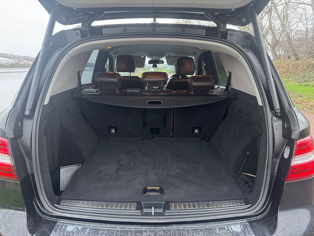 Used Mercedes-Benz M Class 2012 for sale - 77056354: Photo 7