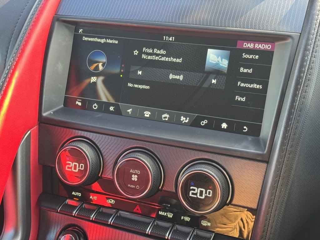 Used Jaguar F-Type 2018 for sale - 76028959: Photo 18