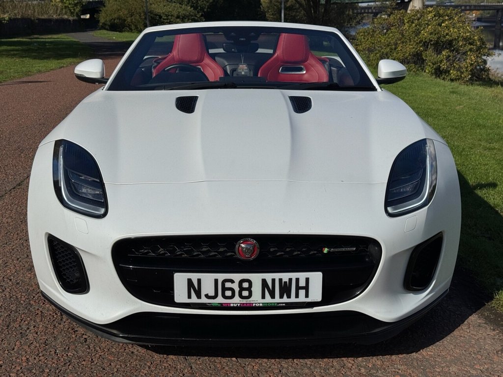 Used Jaguar F-Type 2018 for sale - 76028959: Photo 2