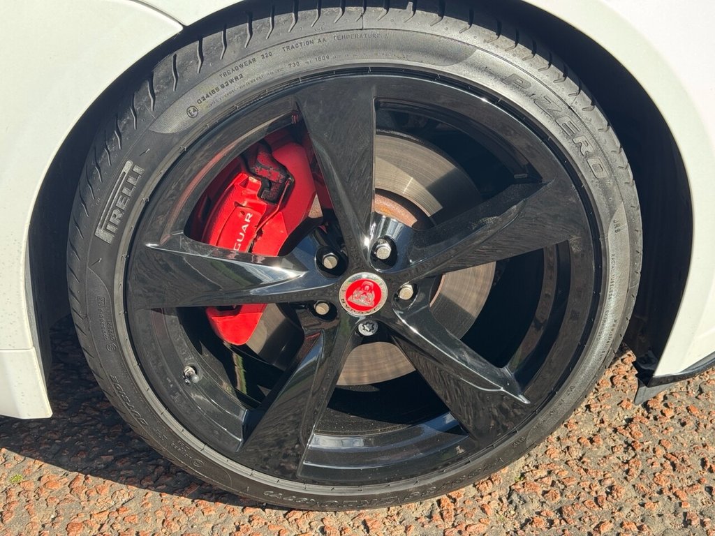 Used Jaguar F-Type 2018 for sale - 76028959: Photo 9