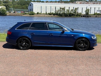Used Audi A4 Avant 2015 for sale - 78886834: Photo