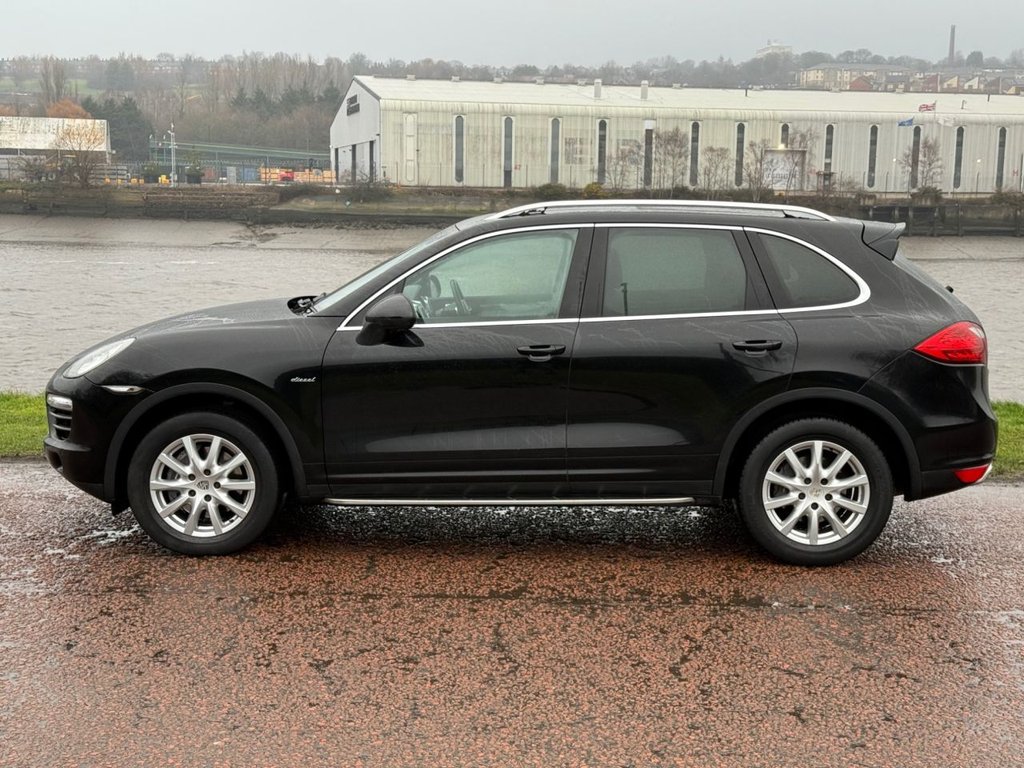 Used Porsche Cayenne 2013 for sale - 77302330: Photo 31