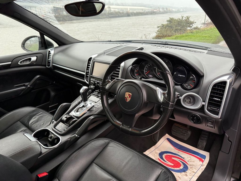 Used Porsche Cayenne 2013 for sale - 77302330: Photo 9