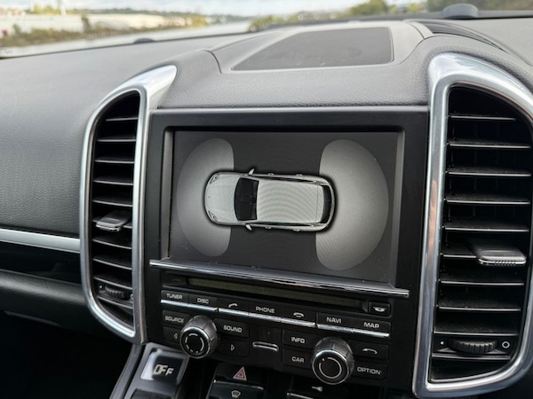 Used Porsche Cayenne 2010 for sale - 75665753: Photo 17