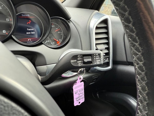 Used Porsche Cayenne 2010 for sale - 75665753: Photo 25