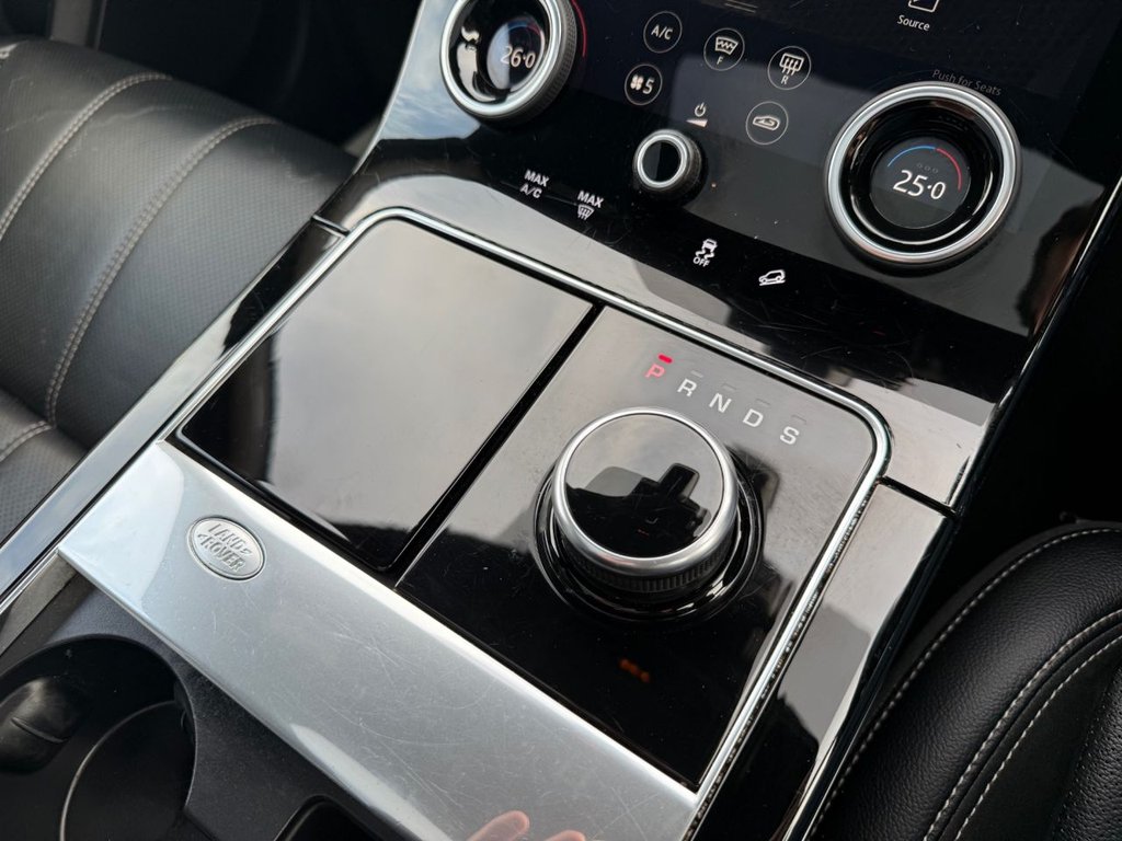 Used Land Rover Range Rover Velar 2018 for sale - 76841647: Photo 18