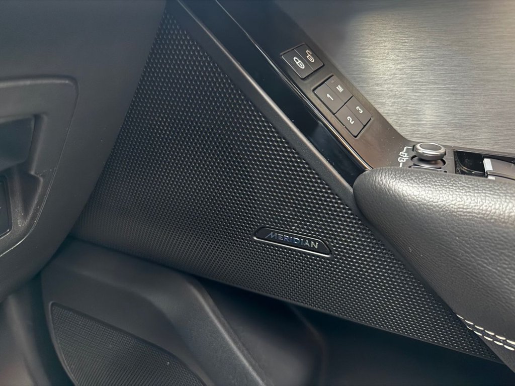 Used Land Rover Range Rover Velar 2018 for sale - 76841647: Photo 24