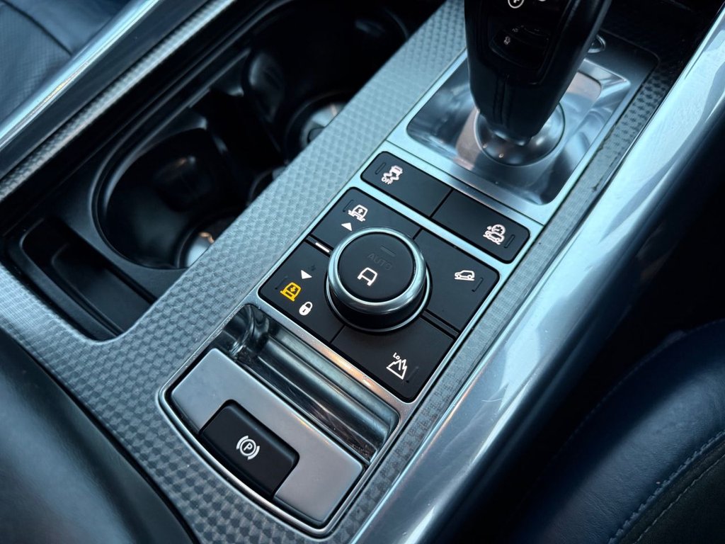Used Land Rover Range Rover Sport 2018 for sale - 77157821: Photo 19