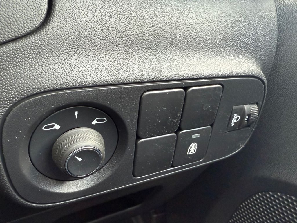 Used Citroen C3 2023 for sale - 78097227: Photo 27