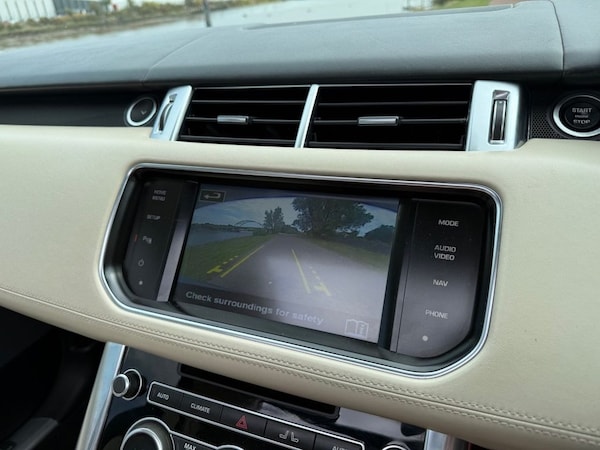 Used Land Rover Range Rover Sport 2014 for sale - 76223142: Photo 17