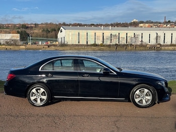 Used Mercedes-Benz E Class 2017 for sale - 77620884: Photo