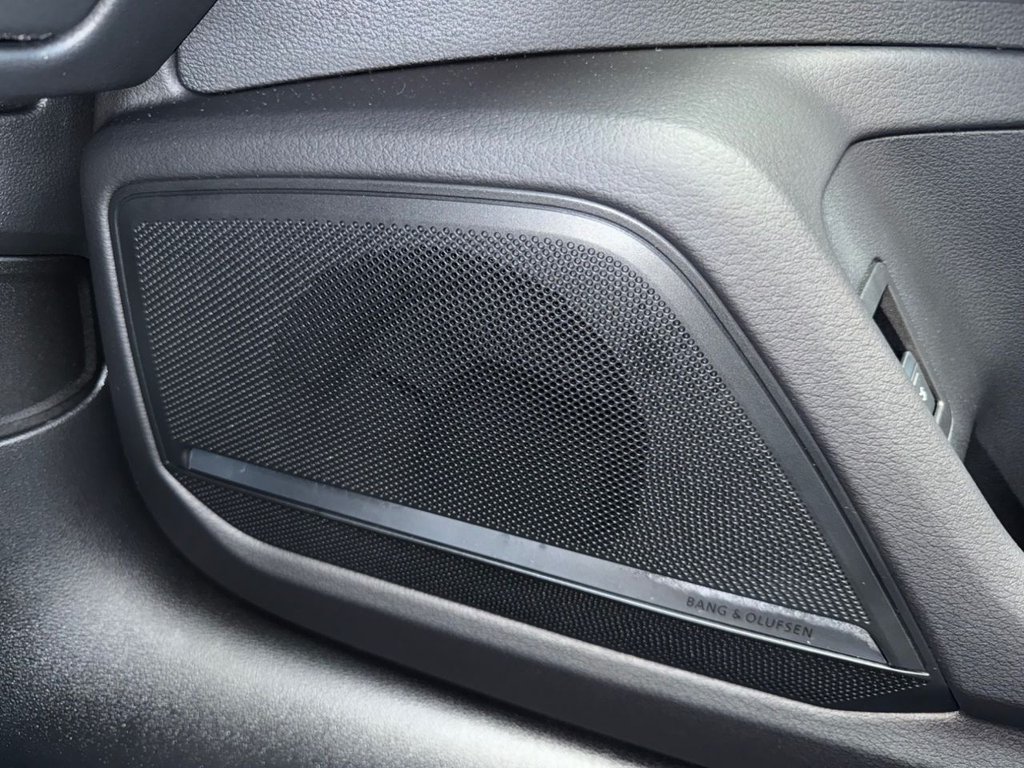 Used Ford Mondeo 2009 for sale - 77693082: Photo 28