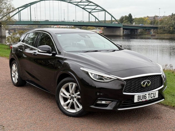 Used Infiniti Q30 2016 for sale - 76291614: Photo 1