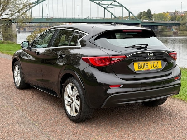 Used Infiniti Q30 2016 for sale - 76291614: Photo 26