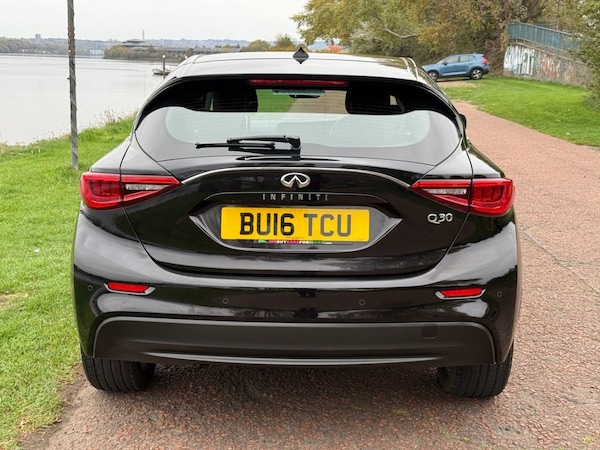 Used Infiniti Q30 2016 for sale - 76291614: Photo 4