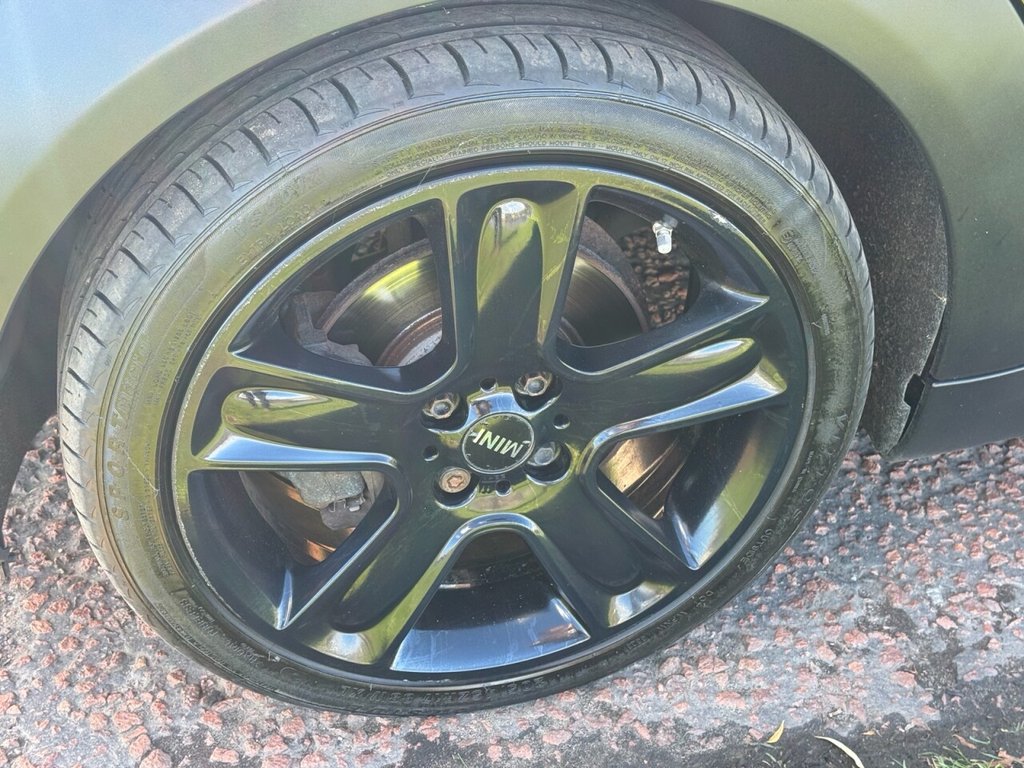 Used MINI Convertible 2014 for sale - 76029527: Photo 10