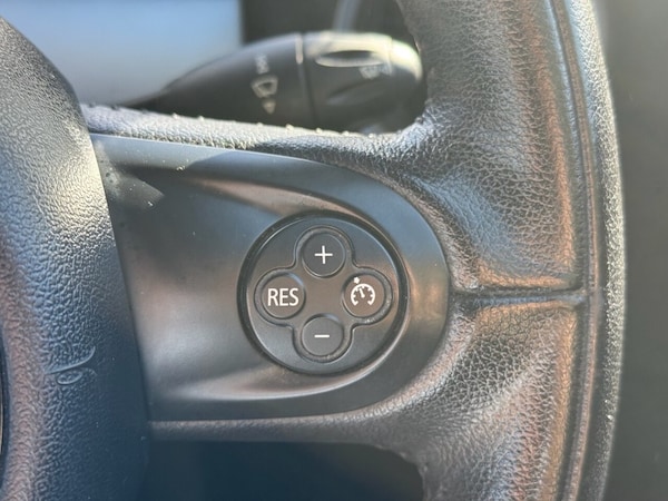 Used MINI Convertible 2014 for sale - 76029527: Photo 16