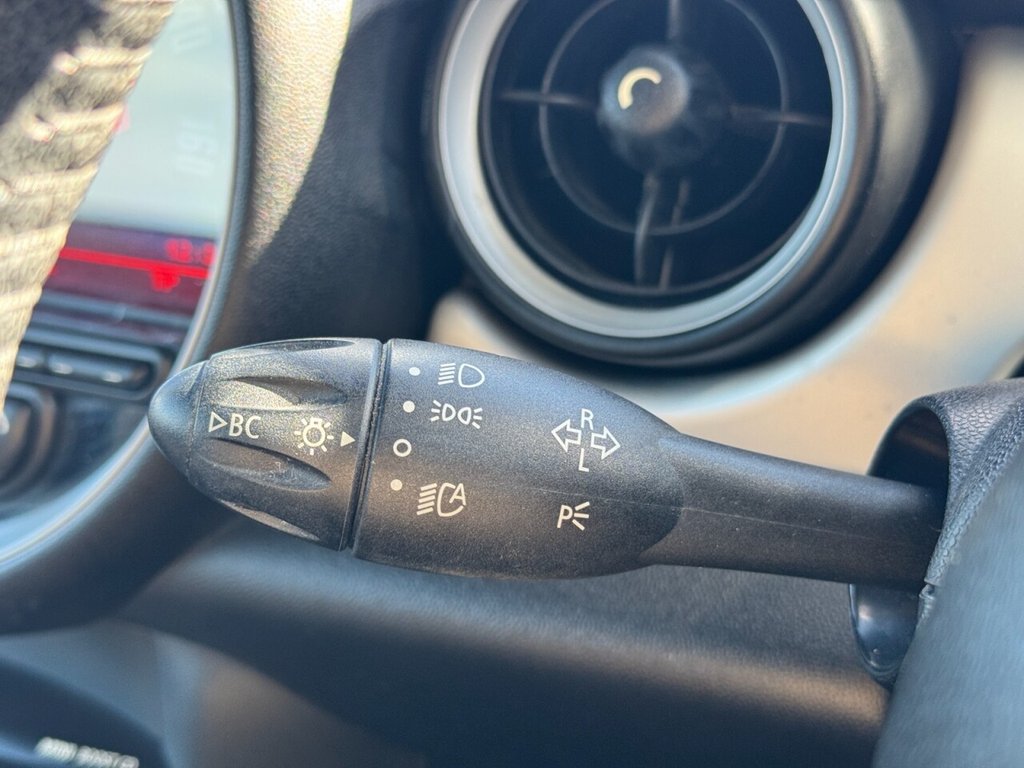 Used MINI Convertible 2014 for sale - 76029527: Photo 17