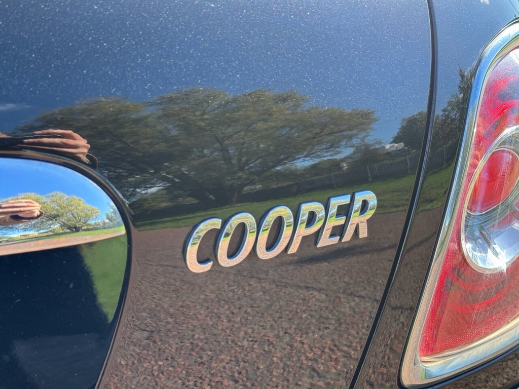 Used MINI Convertible 2014 for sale - 76029527: Photo 7