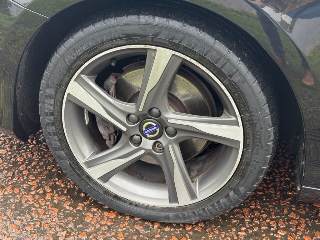 Used Volvo V40 2015 for sale - 77369586: Photo 10