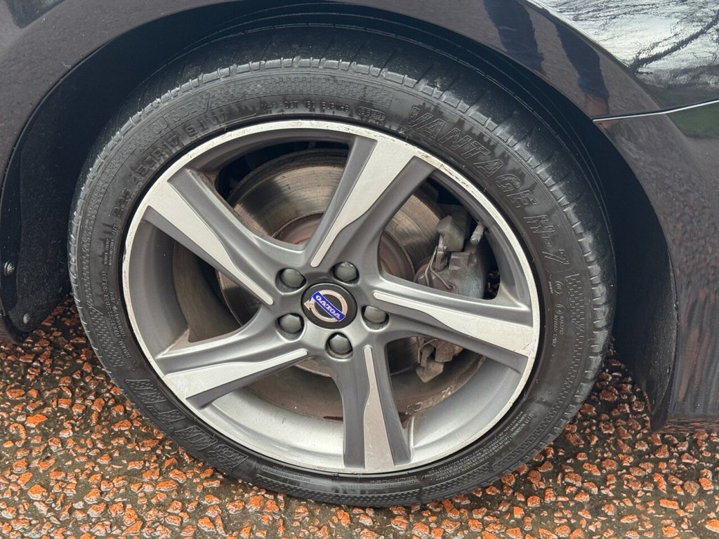 Used Volvo V40 2015 for sale - 77369586: Photo 11