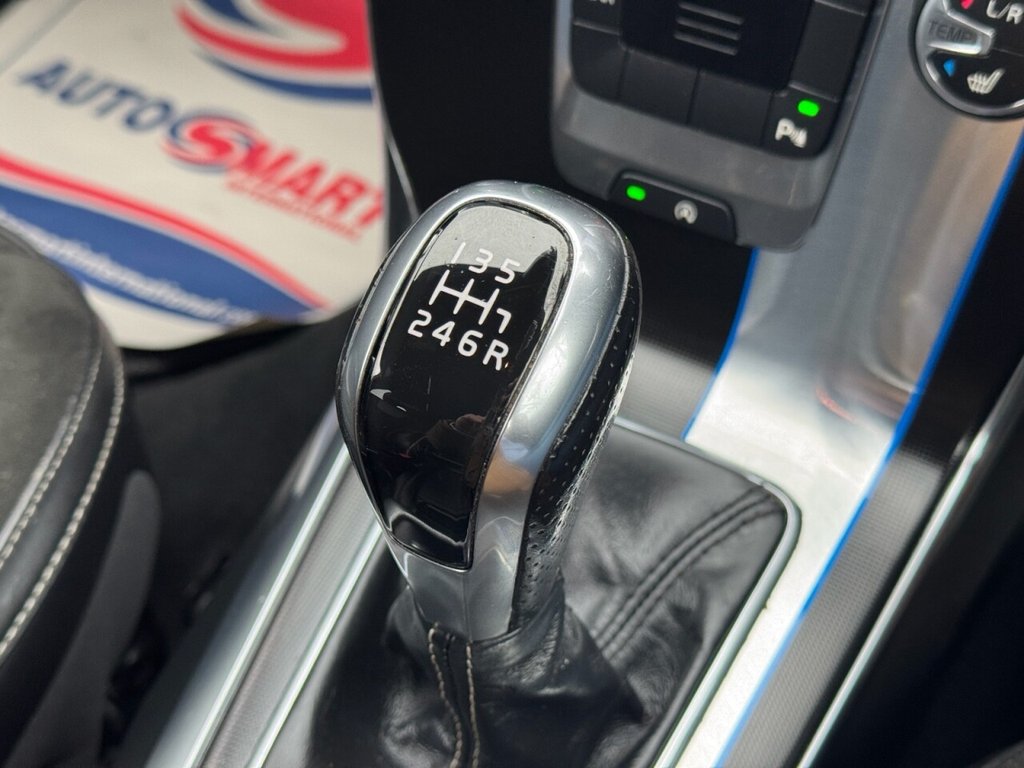 Used Volvo V40 2015 for sale - 77369586: Photo 23