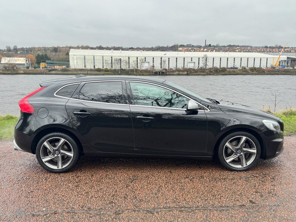 Used Volvo V40 2015 for sale - 77369586: Photo 3