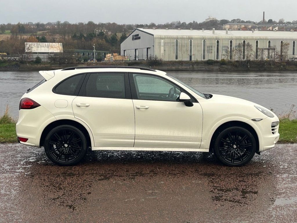 Used Porsche Cayenne 2011 for sale - 76439424: Photo 13