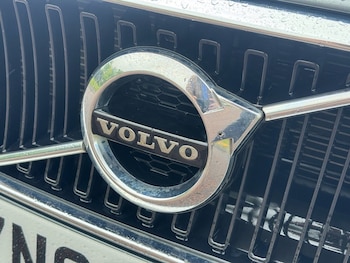Used Volvo S90 2018 for sale - 78582793: Photo