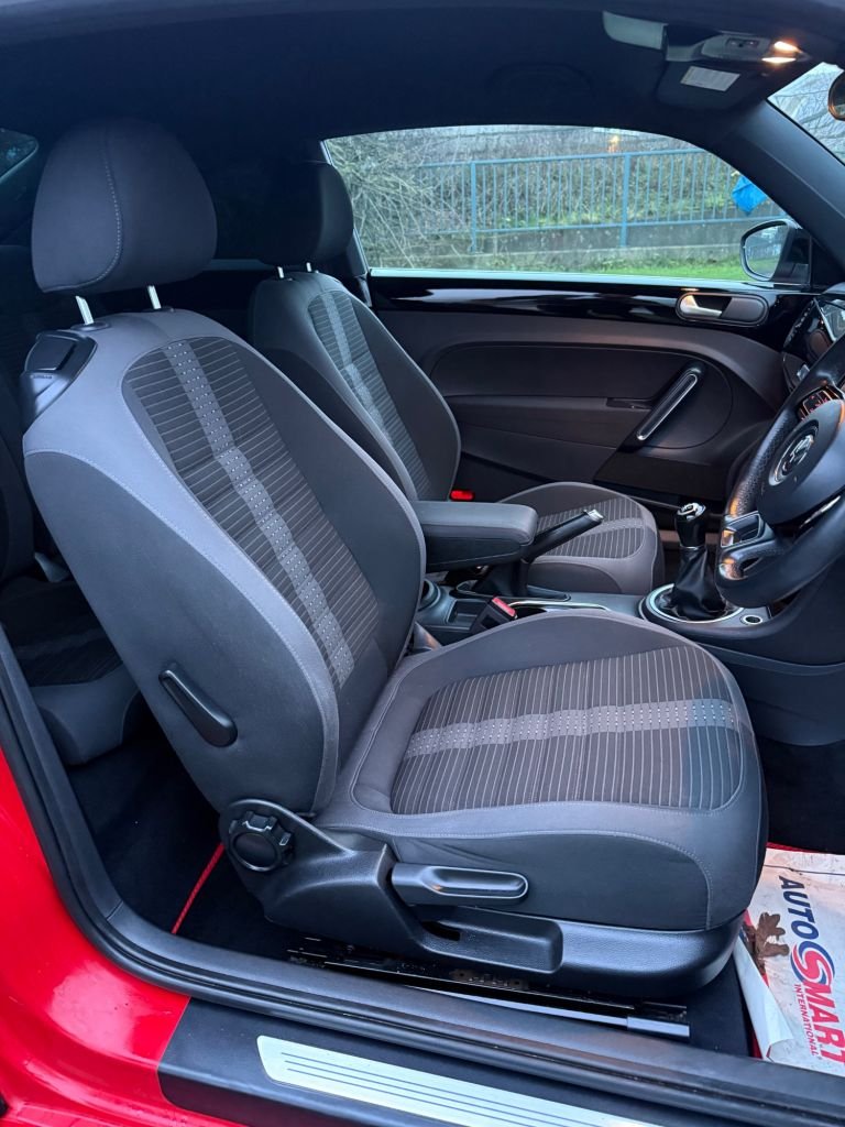 Used Volkswagen Beetle 2013 for sale - 77355634: Photo 15