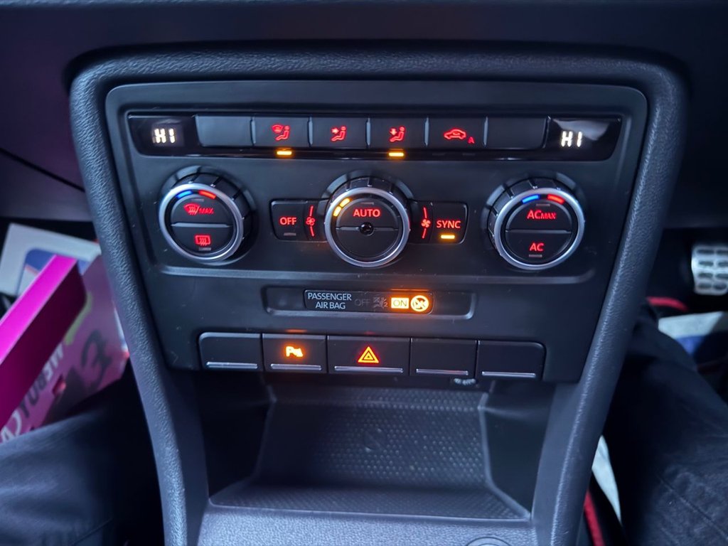 Used Volkswagen Beetle 2013 for sale - 77355634: Photo 18