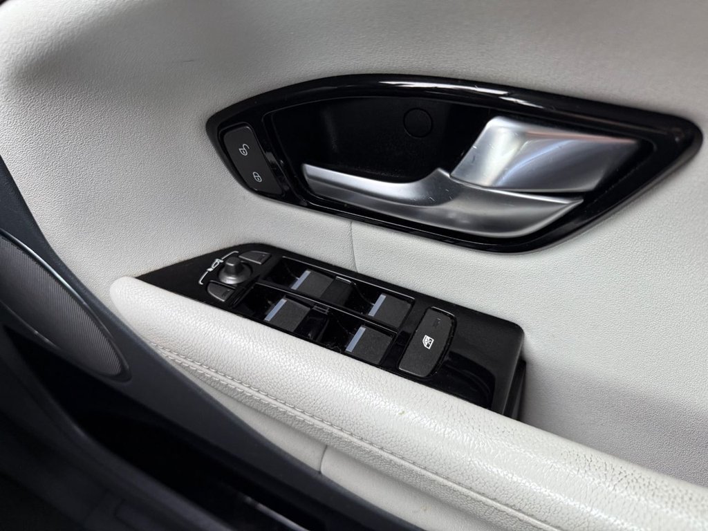 Used Land Rover Range Rover Evoque 2016 for sale - 77212514: Photo 24