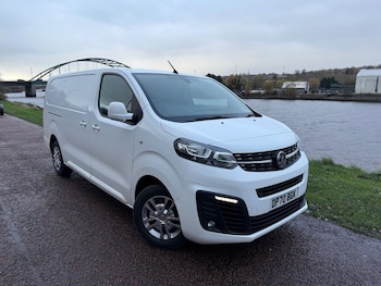 Vauxhall - Vivaro
