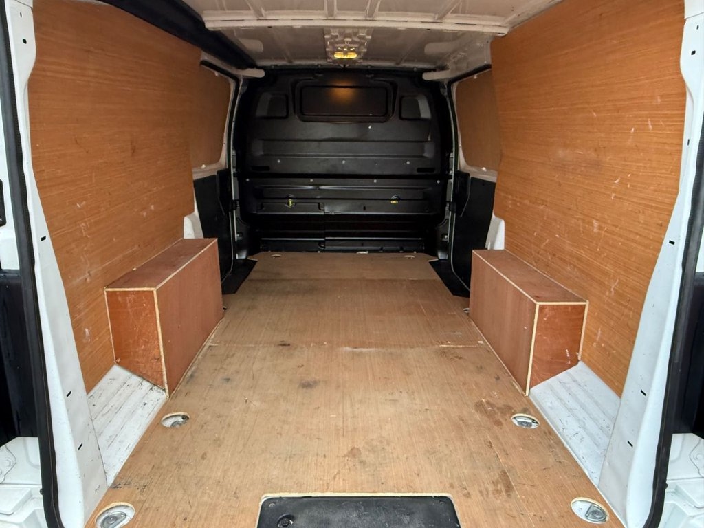 Used Vauxhall Vivaro 2020 for sale - 76590713: Photo 7